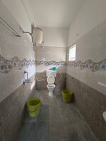 bathroom 5