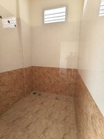 Sub Unit : bathrooms 1