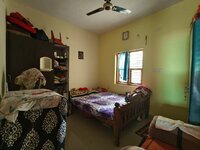 Sub Unit : bedrooms 1