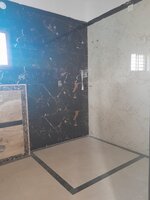 bathrooms 5