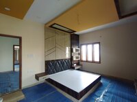 bedrooms 2