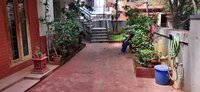 frontYard