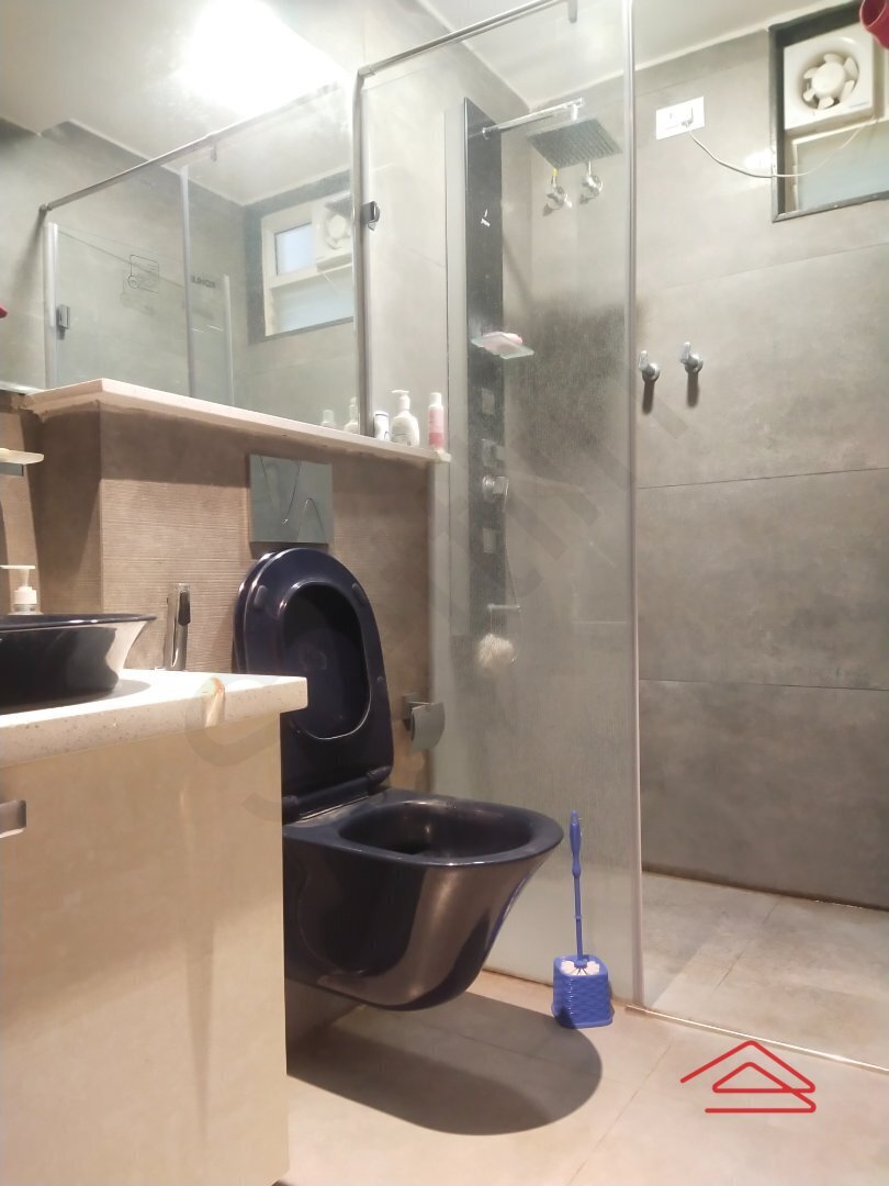 Bathroom 4