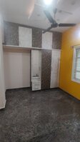 Sub Unit : bedrooms 1