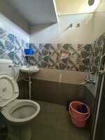Sub Unit : bathrooms 2