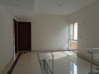 Hall 2