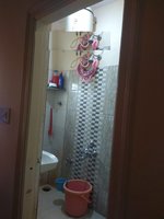 Sub Unit : bathrooms 2
