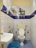 bathrooms 4