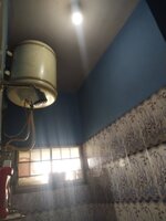 bathrooms 1