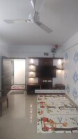 Hall 1