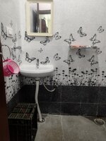 Sub Unit : bathrooms 2