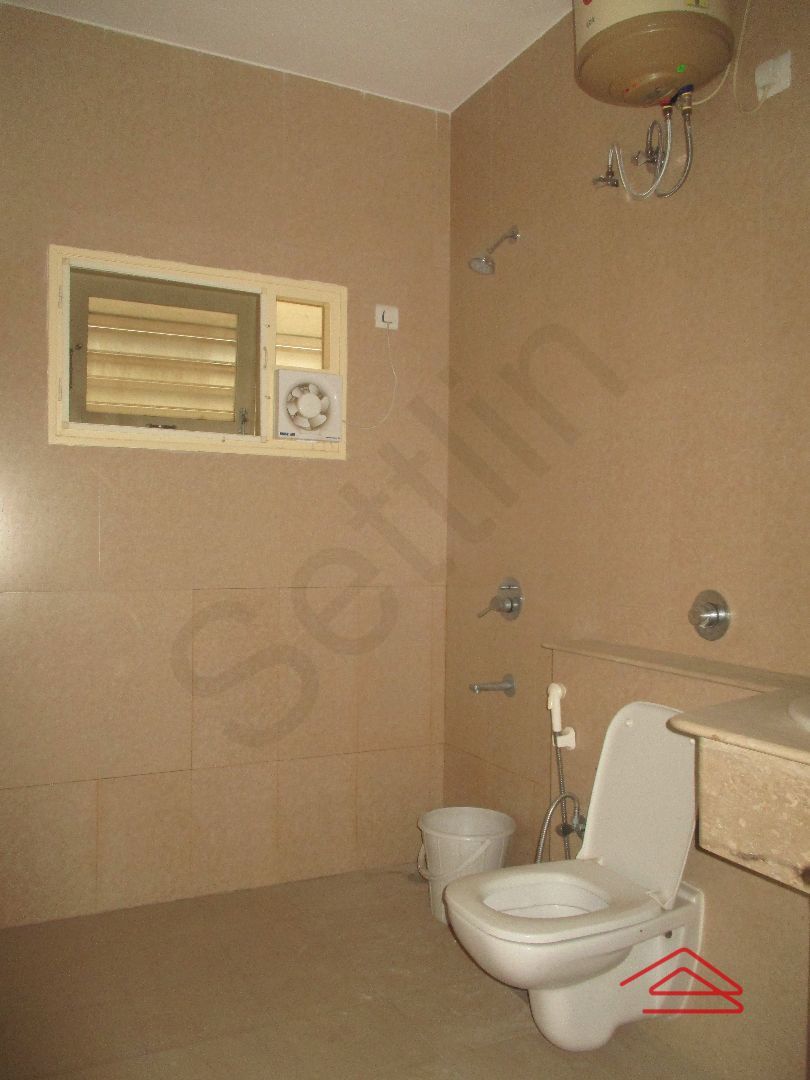 Bathroom 4