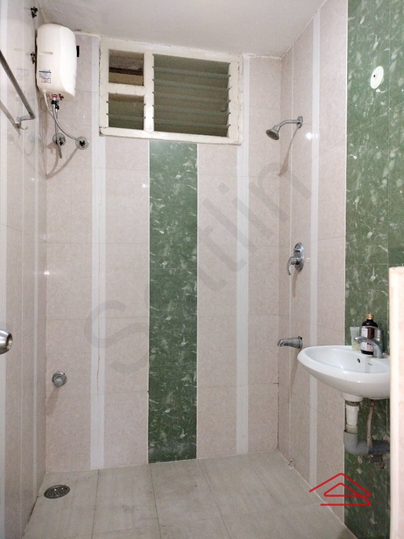Bathroom 3