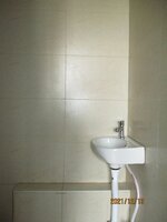 Servant Bathroom 1