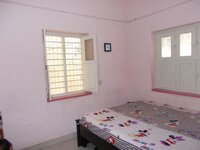 Sub Unit : bedrooms 1