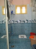 Sub Unit : bathrooms 1