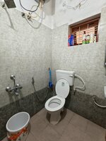 Sub Unit : bathrooms 2